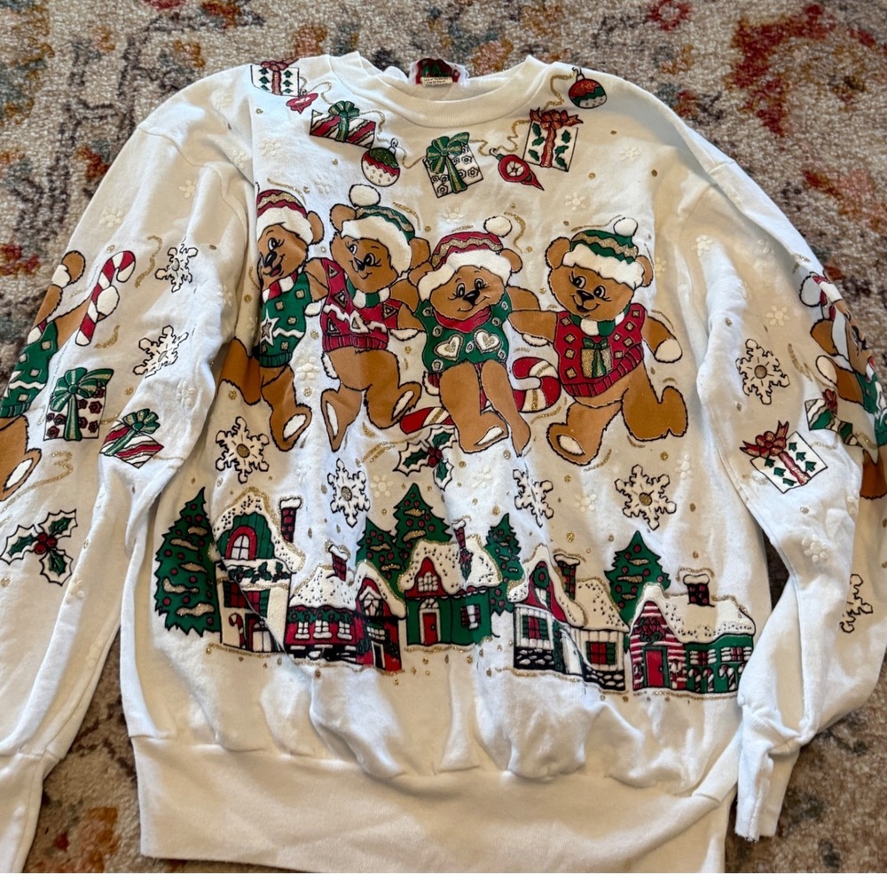Vintage NutCracker Christmas Teddy Bear Village Sweatshirt White Large Made USA